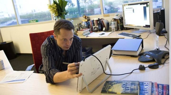 баланс между работой и личной жизнью - Илон Маск