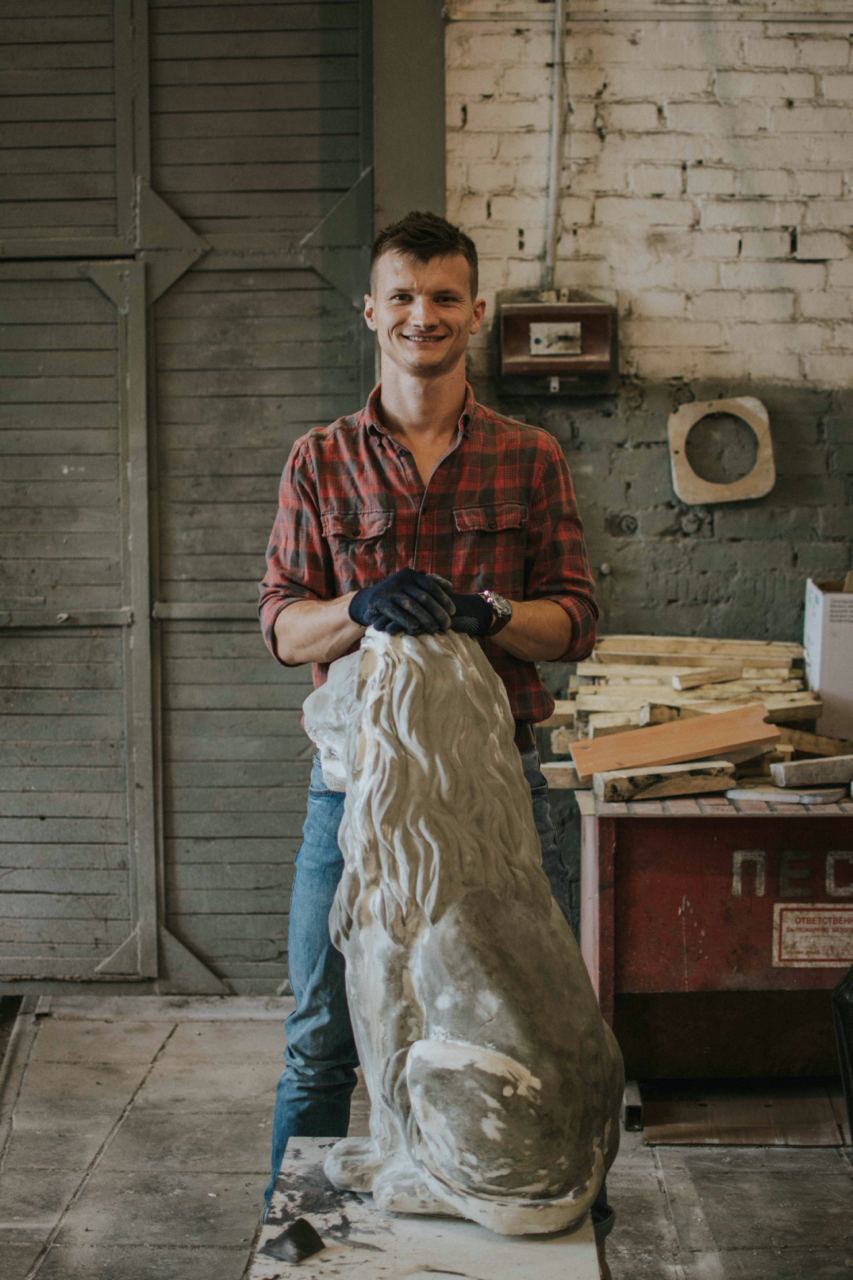 Артем Гнедков